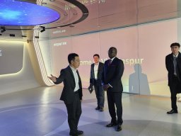 Visite de travail avec des partenaires leaders mondiaux dans le domaine de l'Intelligence Artificielle (IA)